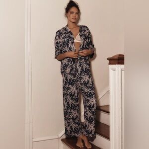 Anthropologie Papinelle Cotton Cheri Blossom Pajama Set Lounge - Navy/Pink